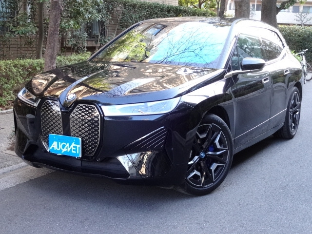 iX xドライブ40 スポーツパッケージ 4WD 