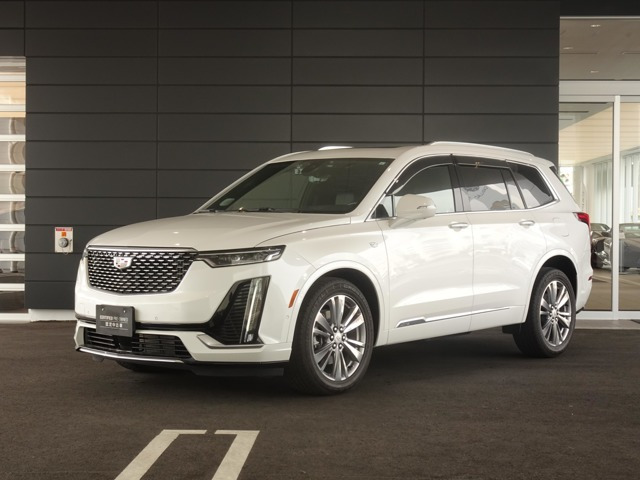 XT6 プラチナム 4WD 