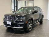 従来のガソリンエンジンとパワフルな電気モーターを組み合わせたJeep史上初のプラグインハイブリット、