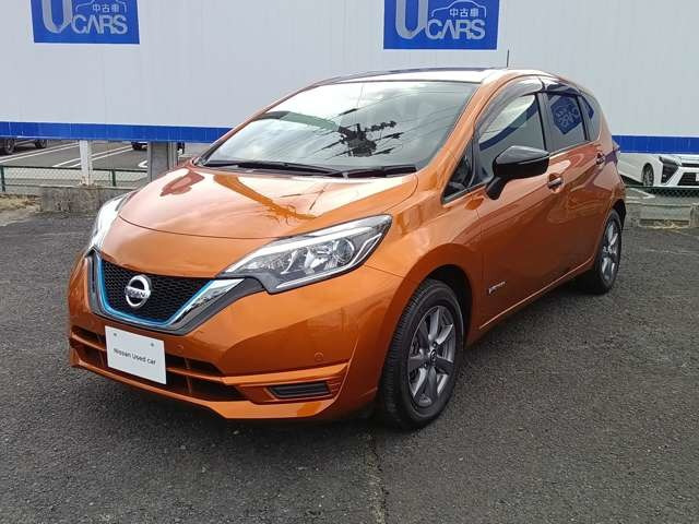ノート 1.2 e-POWER X ブラックアロー 