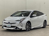 プリウス 1.8 S ツーリングセレクション 4WD 本革シート