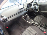 MAZDA2 1.5 15S スマートエディション 