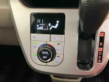 中古車は一物一価、同じようなお車でも、整備状況、外内装の状態など様々です。