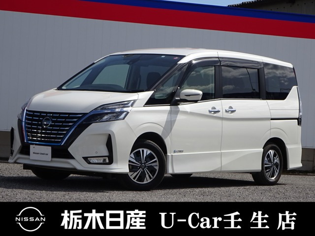 セレナ 1.2 e-POWER ハイウェイスター V 