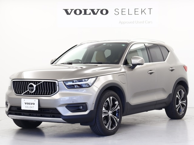 XC40 リチャージ プラグイン ハイブリッド T5 インスクリプション 