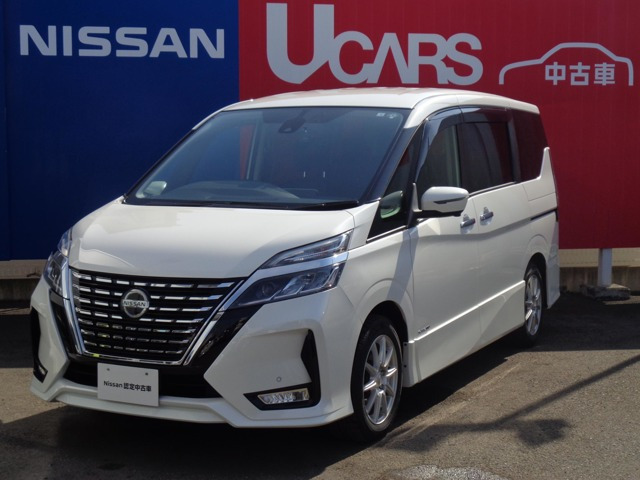 セレナ 2.0 ハイウェイスター V 