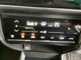 プラズマクラスター付き・オートエアコンがついてますので、お好みの温度をセットするだけで風の強さや風量を自動で調整します。スイッチも簡単操作で快適に過ごせます。