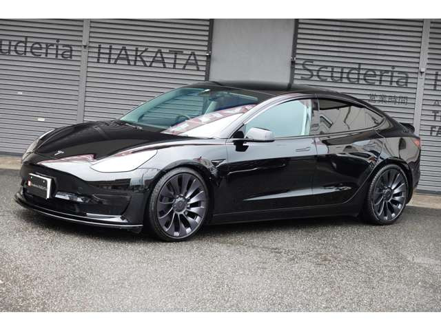 テスラ モデル3 ロングレンジ ワンオーナー 禁煙車