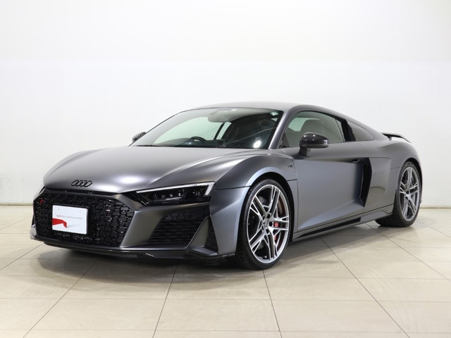 R8 V10 パフォーマンス 5.2 FSI クワトロ 4WD 