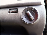【車屋】として、長く車業界に従事した経験豊富なスタッフが多数在籍しております。
