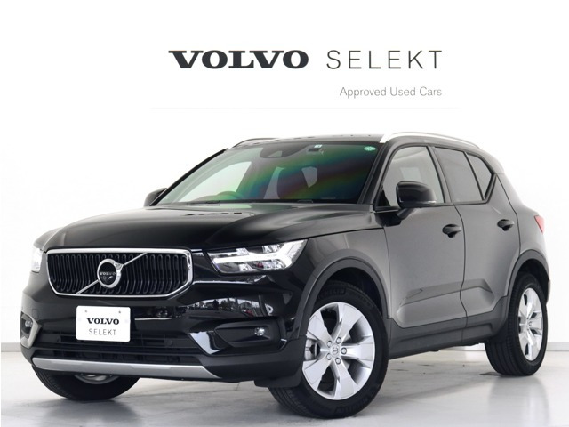 XC40  B3 モメンタム