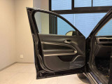 この度は、弊社中古車をご覧いただき誠にありがとうございます。お問い合わせの際は、弊社無料通話 TEL: 0078-6002-8073200008 までお電話くださいませ。たくさんのご連絡、お待ちしております。