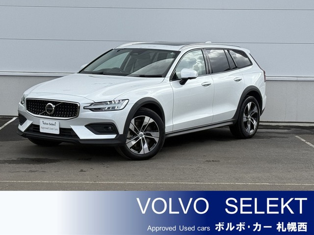 V60クロスカントリー プラス B5 AWD 4WD 