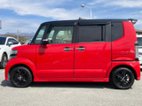 N-BOXカスタム  SSパッケージ2トーンカラースタイル