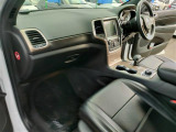 より詳細な車両画像をご希望の際は、お問合せに対する販売店からの回答にご返信頂くか、お問合せフォームのご質問・ご要望の欄にメールアドレスを直接ご入力頂ければ、車両画像を添付してご返信致します。