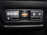 【ETC車載器】もはや必須アイテムのETCを搭載!高速道路のご利用時にとても便利!わずらわしい料金所での現金支払いが不要となりスムーズに通過できます♪