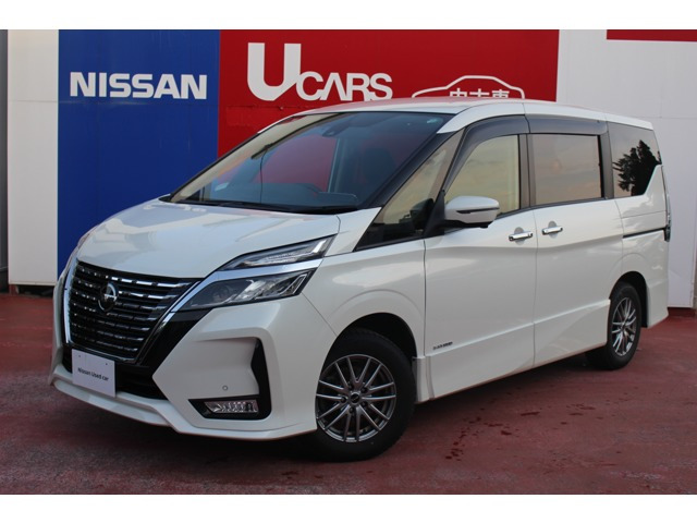 セレナ 2.0 ハイウェイスター V 4WD 