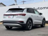 Q4 e-tron 40 Sライン 