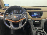 XT5クロスオーバー プラチナム 4WD 本革シート 修復歴無し