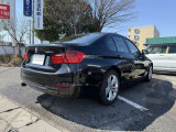 3シリーズセダン 320i 