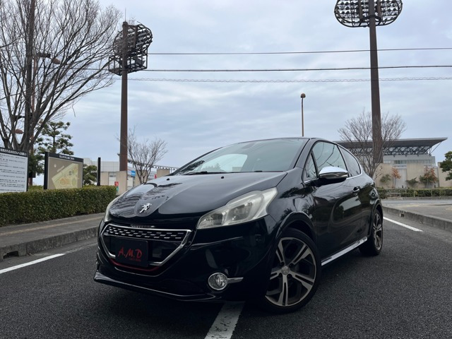 208 GTi 1600ターボ200馬力 カタログ数値