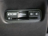 ETC2.0搭載で、料金所でのわずらわしい現金支払いが不要になるほか、ドライブに役立つ情報も入手できます。