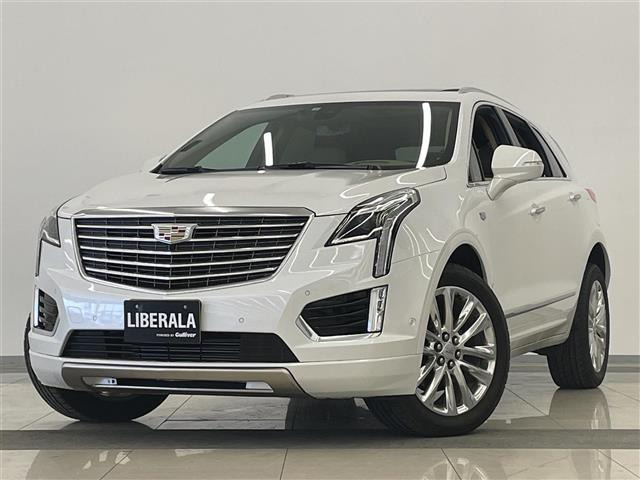 XT5クロスオーバー プラチナム 4WD 本革シート 修復歴無し