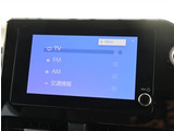 お車選びをお楽しみ頂けるよう、在庫車の展示スペースを十分に確保しております。