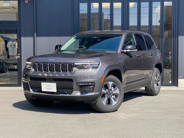グランドチェロキー リミテッド 4xe 4WD 