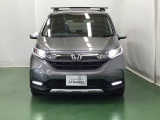 LEDヘッドライトを装備しています。LEDヘッドライトはとても明るく、雨の日や夜間走行も安全・安心です。オートライトコントロール付きで周囲の明るさに応じて自動で点灯・消灯します