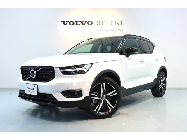 XC40 B4 AWD Rデザイン 4WD 