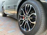 L494 RANGE ROVER SPORT サントリーニブラック 直列6気筒ディーゼルターボ マイルドハイブリッド ZF8AT エアーサスペンション 275/45R21 エクステンテッドレザーアップグレード 4ZONEエアコン シートクーラー