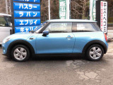 当社は「品質とプライシング」を徹底的にこだわり、現在相場価格のお車を適正な価格で販売しております。また走行距離より、車のコンディションを重視しており、全車必ず当社の仕入れ担当が目で見て買っております。