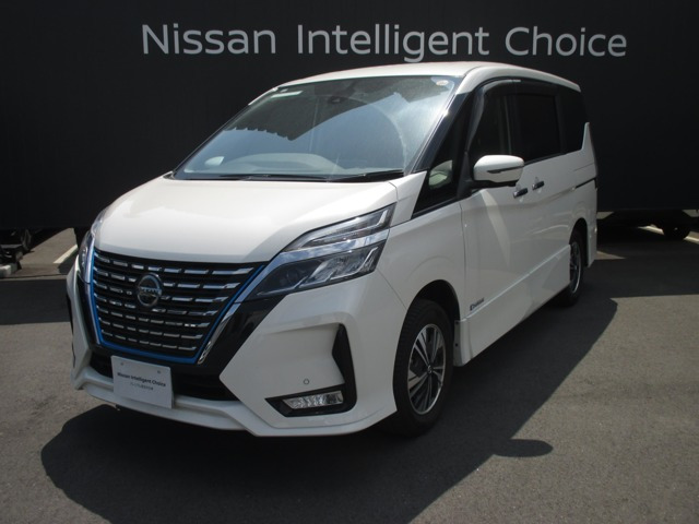 セレナ 1.2 e-POWER ハイウェイスター V 