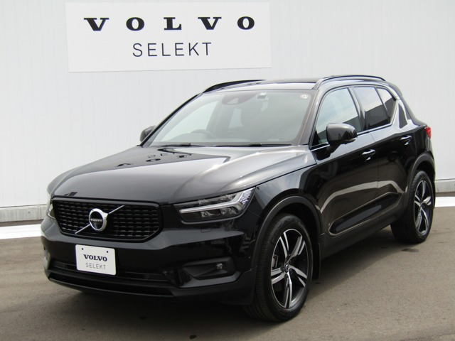 XC40 B4 AWD Rデザイン 4WD 