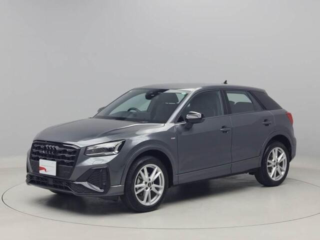 Q2 35 TFSI Sライン 