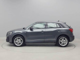 Q2 35 TFSI Sライン 