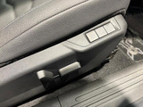 マッサージ機能付きの運転席6ウェイパワーシート