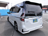 セレナ 1.2 e-POWER ハイウェイスター V 