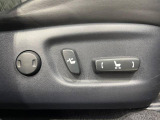 【パワーシート】スイッチ一つで簡単にシートの微調整が可能!電動だから力もいりません!自分に最適なシートポジションにセットして、快適なドライブをお楽しみください。