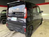 デリカミニ T プレミアム 4WD 