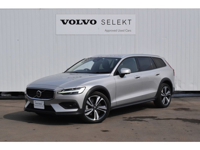 V60クロスカントリー アルティメット B5 AWD 4WD 