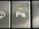 【クリアランスソナー】バンパーに付いたセンサーが障害物を検知!一定の距離に近づくとアラートで教えてくれます♪狭い駐車スペースや車庫入れ時も安心ですね☆