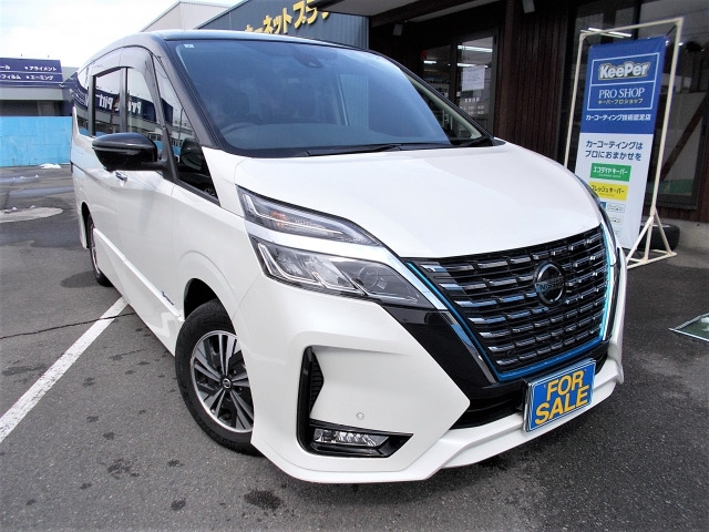 セレナ 1.2 e-POWER ハイウェイスター V 