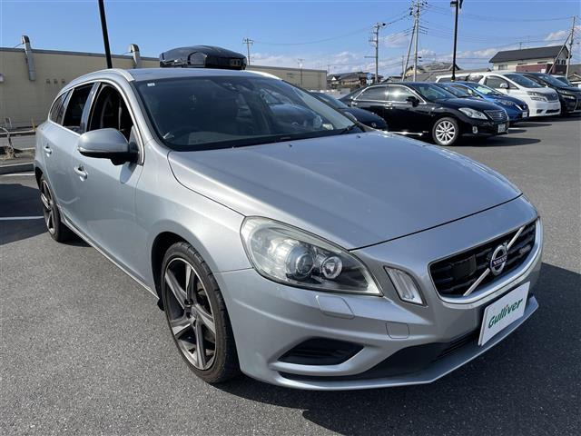 V60 T4 Rデザイン 本革シート 修復歴無し