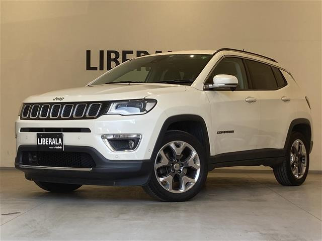 コンパス リミテッド 4WD 本革シート