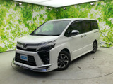 トヨタ ヴォクシー 2.0 ZS 煌
