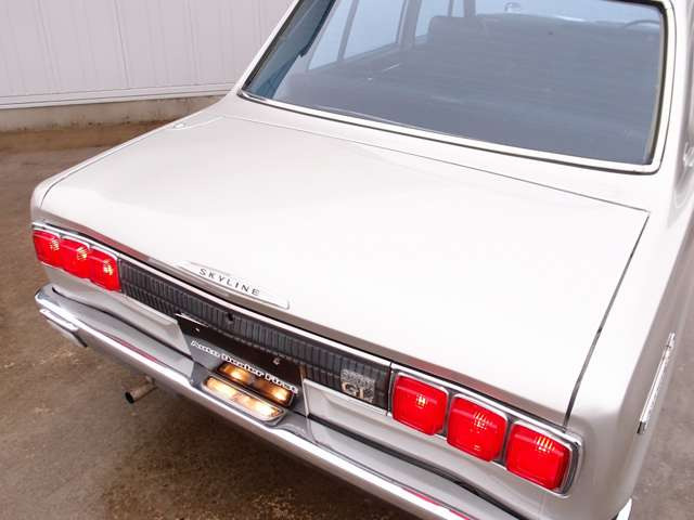 スカイライン 日産 スカイライン GL タイヤ4本新品WORKエクイップ14AW 同色