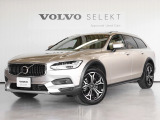 ボルボ V90クロスカントリー