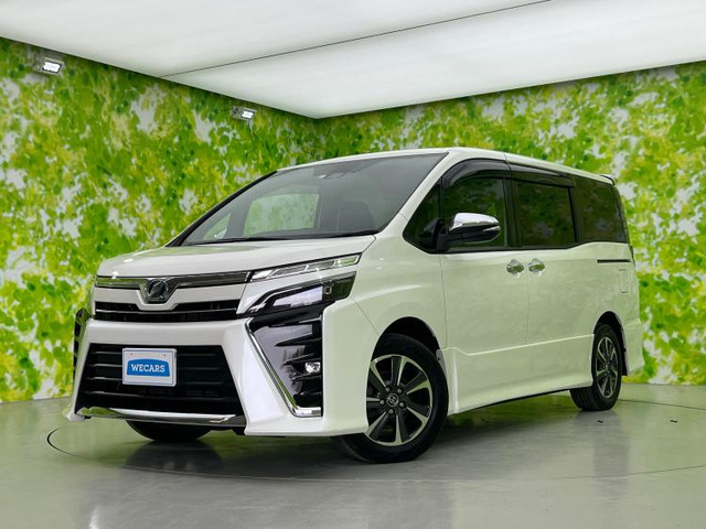 ヴォクシー 2.0 ZS 煌 4WD 